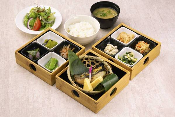 くずはゴルフリンクス 「美食ランチが楽しめるゴルフ場レストラン」を テーマに４月５日(金)より新たなランチメニューを 提供します