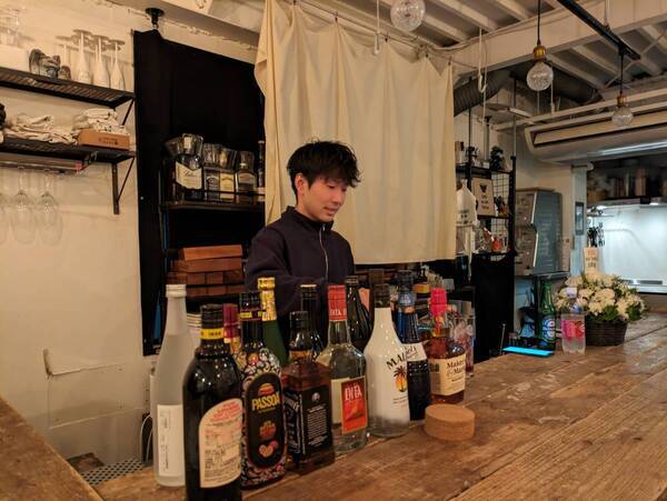 五反田【新たな映えスポット！】元音楽ディレクターがバーと音楽のマリアージュ！ミュージックバー「BAR BASE」 が新規オープン！