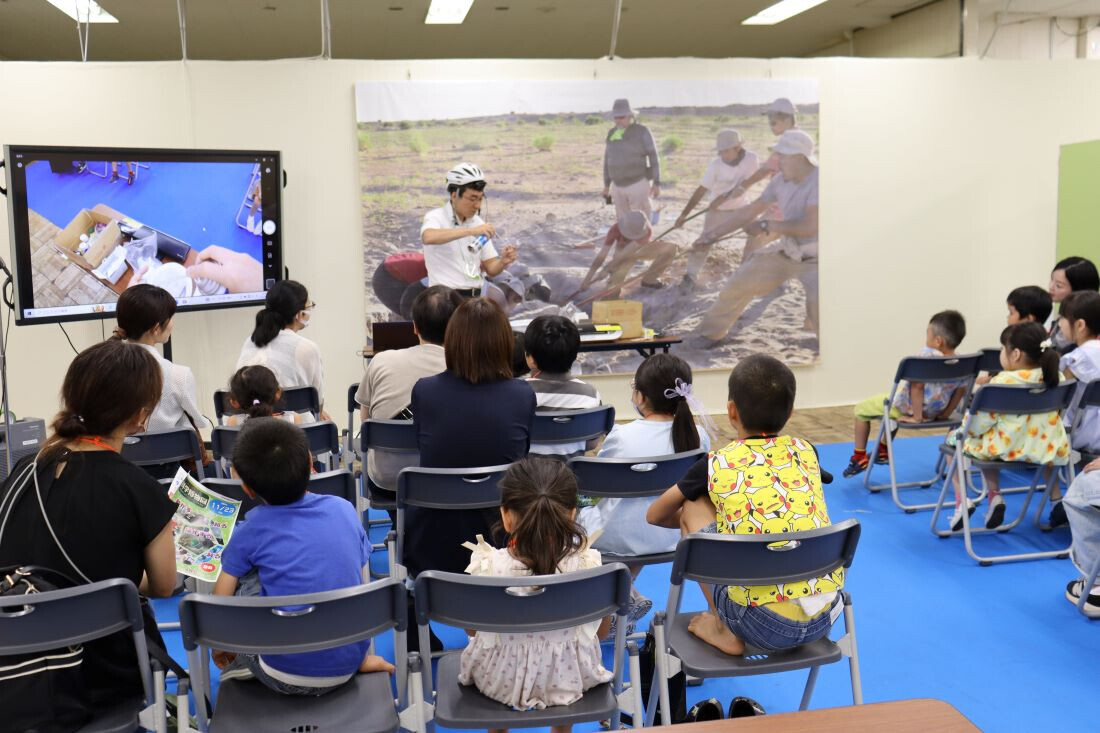 【岡山理科大学】岡山高島屋で「ワクワク、サイエンスフェスティバル。」開催