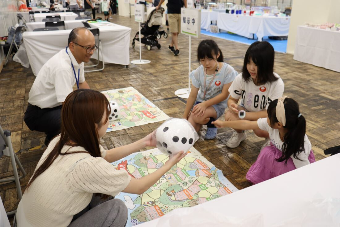 【岡山理科大学】岡山高島屋で「ワクワク、サイエンスフェスティバル。」開催