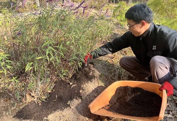 バイオネストで落ち葉を腐葉土に再生！大阪ベイエリアのホテル・ロッジ舞洲、倍増計画で持続可能な未来へ挑戦