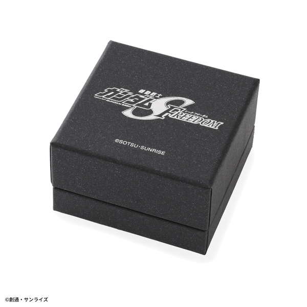 STRICT-G×THE KISS   劇場版『機動戦士ガンダムSEED FREEDOM』コラボアクセサリーが登場！