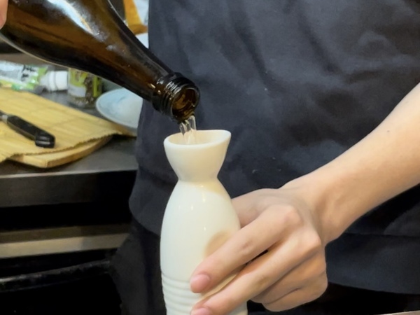 十条【500円おでん・唐揚げ食べ放題】食堂ゆりこが実店舗をオープン、シェアレストランオーナーへ