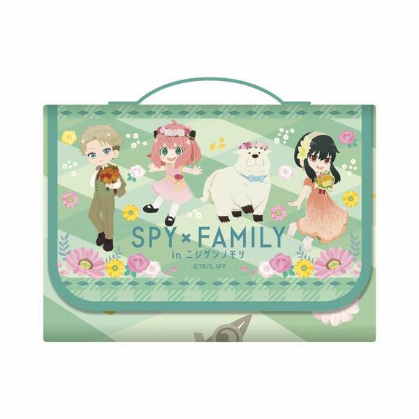家族で一緒にコラボグッズで夏のランチタイムを楽しもう！ 『SPY×FAMILY inニジゲンノモリ～ドキドキめいろとフラワーパーク～』 コラボグッズ＆フード セット販売第1弾　8月26日(月)より開始