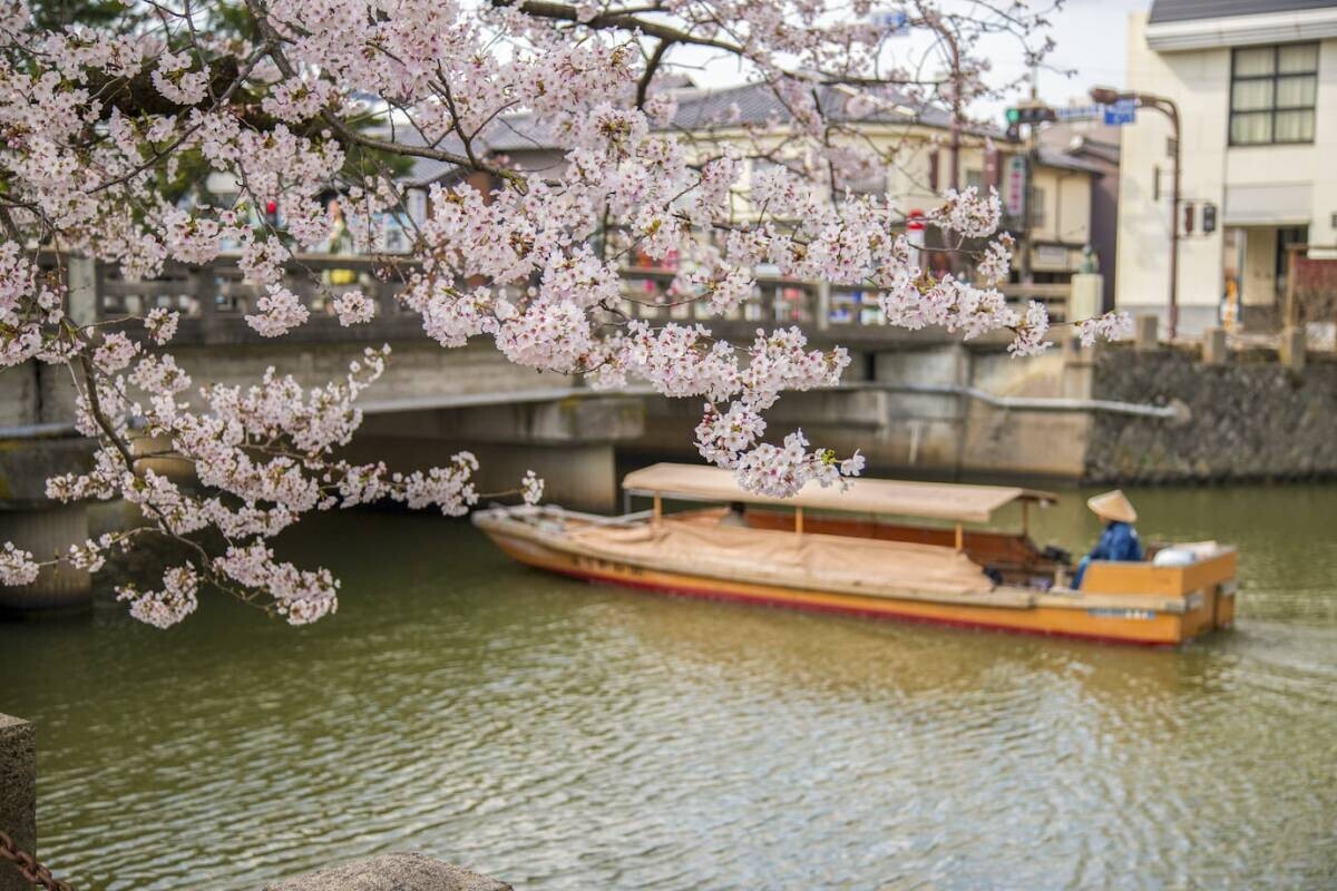 「おでかけ」おすすめ情報を届けている「駅探おでかけラボ」にて、松江城を船から楽しむことができる「堀川遊覧船」の情報ついてご紹介した記事を公開しました。