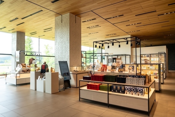 アイヌ文化の魅力をキャラクターグッズで発信 国立アイヌ民族博物館の「トゥレッポん」オリジナルグッズが１３種類に ～ミュージアムショップで着ぐるみ帽子などの商品開発に注力～