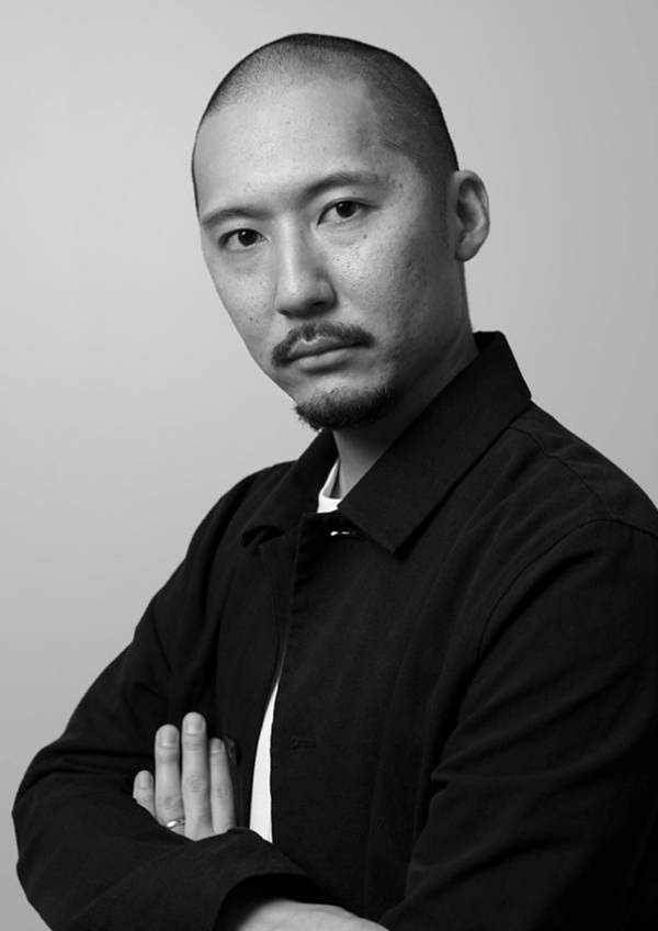 ⽇⽐⾕公園にて開催中の Park×Art 新しい公園のかたち「Playground Becomes Dark Slowly」、最終⽇の5⽉12⽇（⽇）に⼤巻伸嗣氏の作品前でパフォーマンス開催決定！