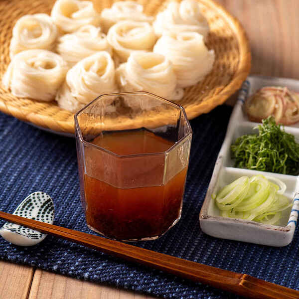 【新商品】夏季限定！そうめんがもっとおいしくなる、夏にぴったりな味わいのめんつゆ2種類を新発売！「食のSPA」モデルによって生まれた、久世福商店の自信作【久世福商店】