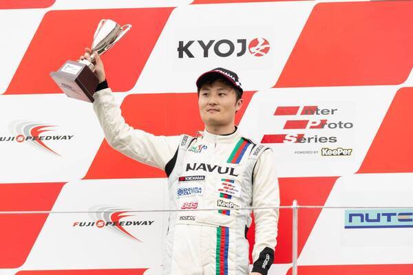 SUPER GTドライバーも多数参戦。2024開幕大会は福住仁嶺が2連勝を飾る