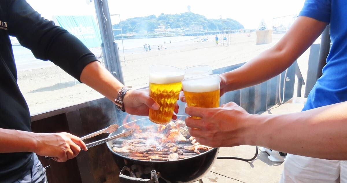 【2024江ノ島 海の家】「ちょっとヨットビーチハウス」にて、7月～9月限定&quot;海の家BBQ&quot;の予約受付を、5月15日（水）より開始！