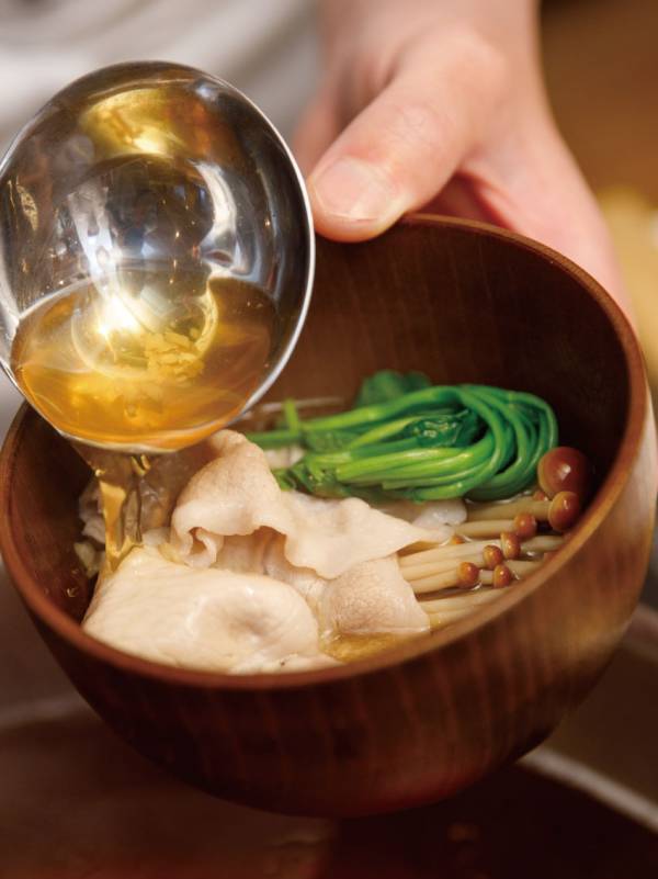 冬の味覚を堪能！「仙台せり」を使った料理を宮城一の坊グループの温泉リゾートで味わう