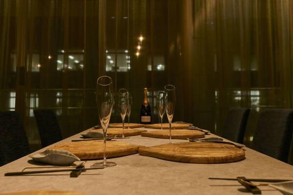 秋のブライダルシーズンに向けて、挙式準備をサポート！ 「Sghr スガハラショップ淀屋橋」にて8/1からブライダルフェア開催