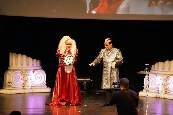 「スーパー4KマジックショーMr.マリック超魔術団 2024」が東京で開催！ 観客参加型のショーに客席も大盛り上がり！！