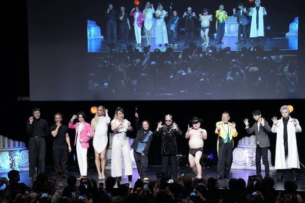 「スーパー4KマジックショーMr.マリック超魔術団 2024」が東京で開催！ 観客参加型のショーに客席も大盛り上がり！！