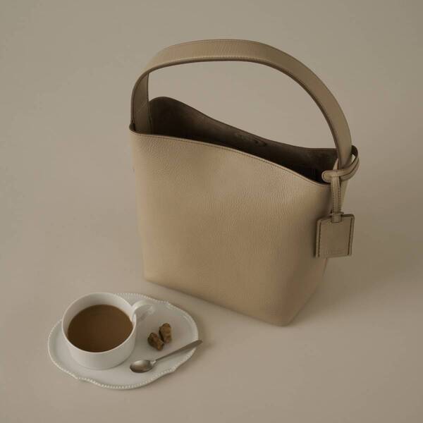 HIROFU（ヒロフ） 人気の軽量国産シリーズ「ROCHE（ロシェ）」に 新色『カスタード』と『ティー』が登場