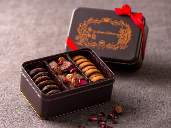 世はお菓子缶戦国時代！！はちみつ・メープルメーカー直営「パティスリーQBG」が自然の恵みあふれる本格クッキー缶でついに参戦！