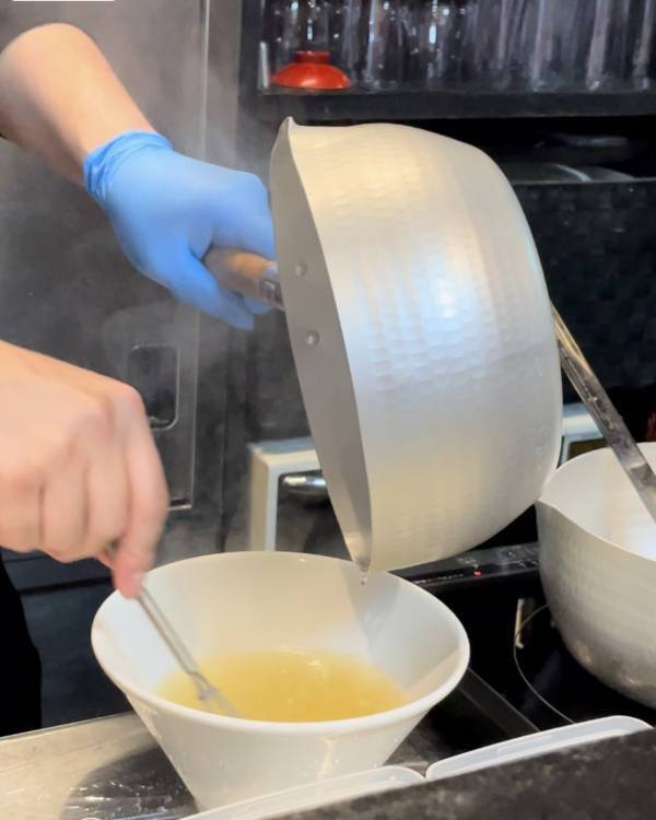 大船【ラーメン大好き】麺や48(シワ)が夢のラーメン店をオープン