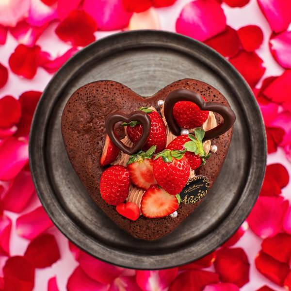 バレンタイン限定【ラ・メゾン】とろっとチョコがとろけるケーキタルト、2024年2月1日（木）期間限定販売