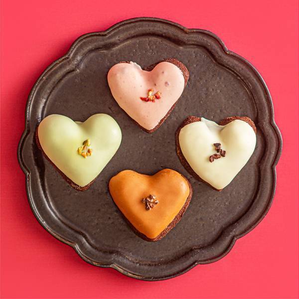 バレンタイン限定【ラ・メゾン】とろっとチョコがとろけるケーキタルト、2024年2月1日（木）期間限定販売