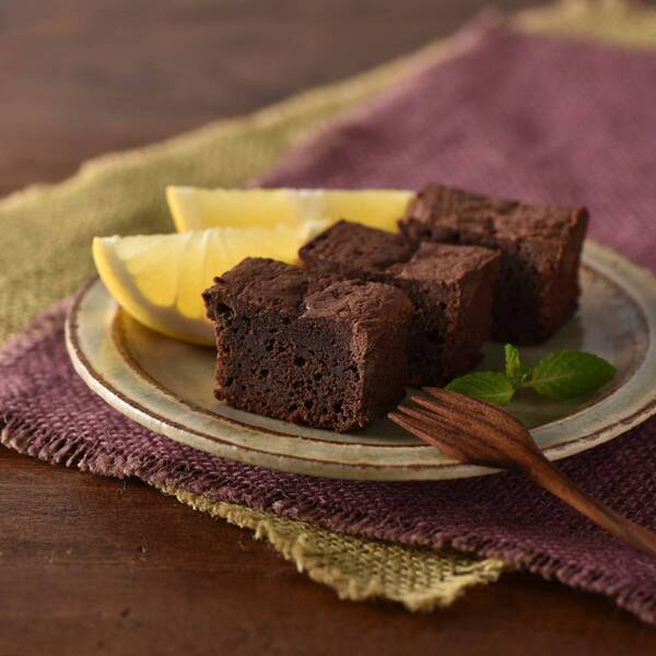 ＼“あの銘菓”と久世福がコラボ！／第3弾「ポロショコラ　ほんのり河内晩柑 」発売【久世福商店】