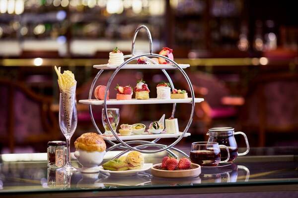 ホテル アゴーラ リージェンシー 大阪堺　ゴールデンウィーク限定 オープンテラスでご褒美体験　ディムサム（点心）をプラスした新スイーツビュッフェ