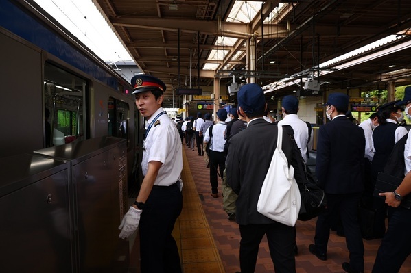 「粗暴犯対応訓練」を実施しました【相模鉄道】