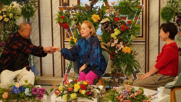 歌番組「夜ヒット」で沢田研二を一目見ようとした大物とは！「小川宏ショー」の裏話も！『鶴瓶ちゃんとサワコちゃん～昭和の大先輩とおかしな２人～』第15回ゲスト：芳村真理　5月27日（月）よる9時00分～ BS12 トゥエルビで放送