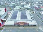 スーパーマーケット「フレスト松井山手店」に太陽光発電設備を導入