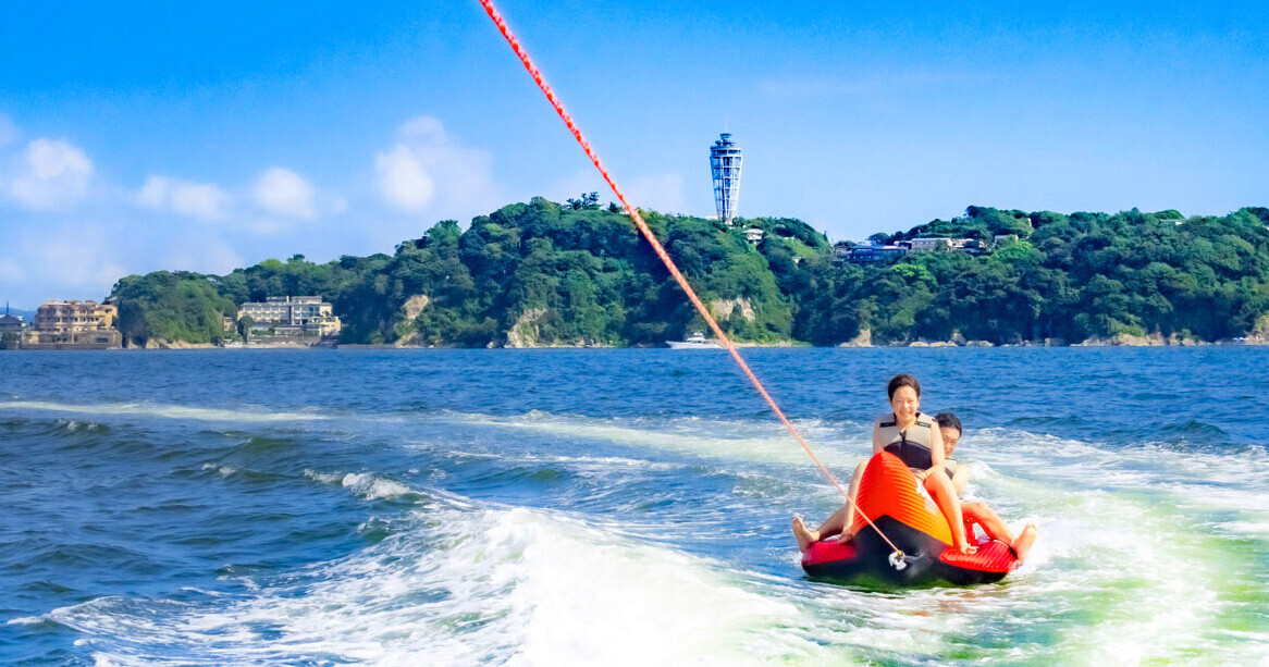 【2024江ノ島 海の家】今年の夏休みの思い出は、湘南でマリンスポーツ＆海辺でBBQ♪海の家「ちょっとヨットビーチハウス」は7月1日(月)から9月1日(日)までオープン！