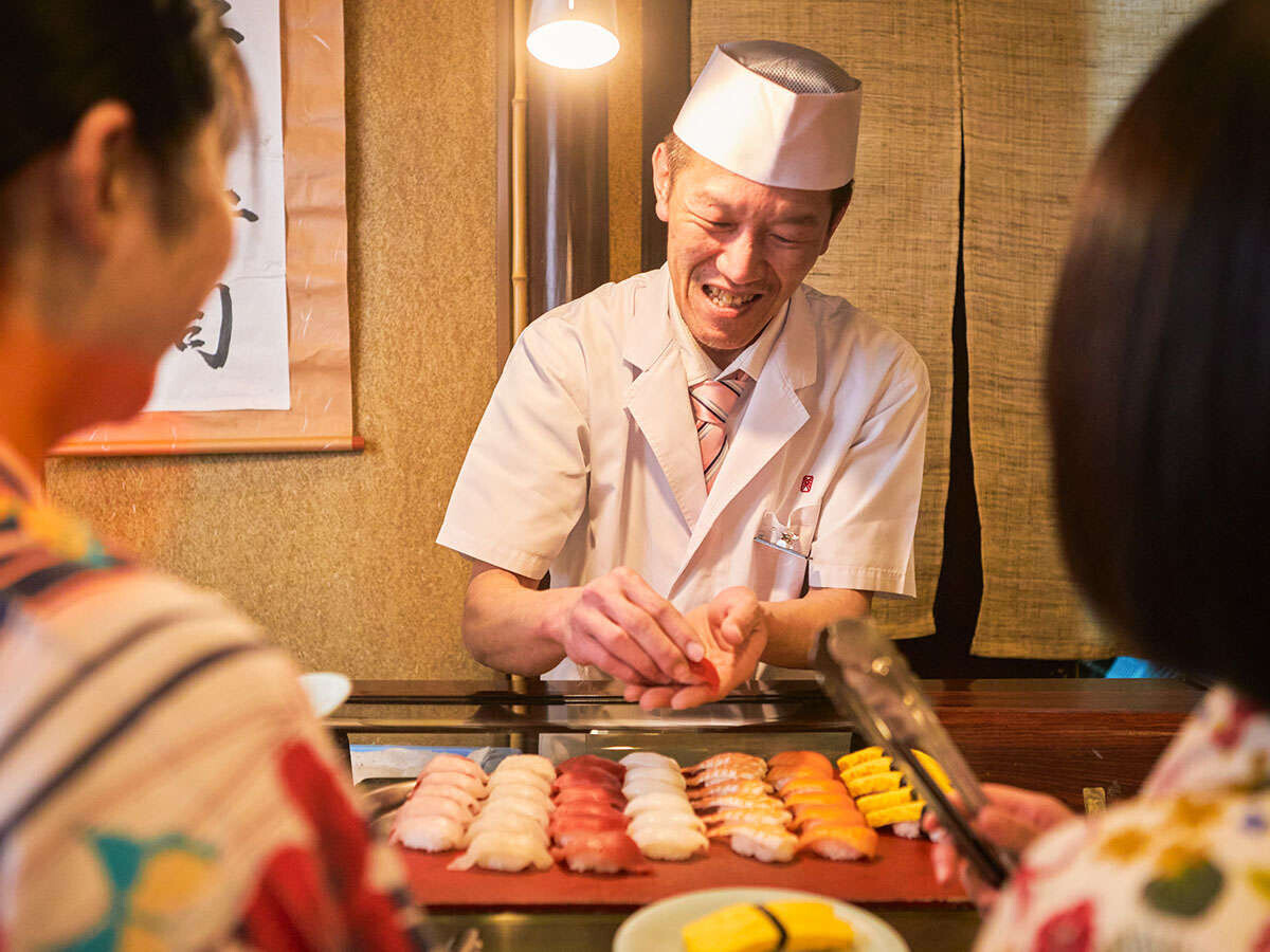 9/1～【秋-NEW-】＼あなたはどっち派？／牛ロースと但馬鶏のすき焼き鍋食べ放題バイキング予約受付中。京都府京丹後市「久美の浜 みなと悠悠」