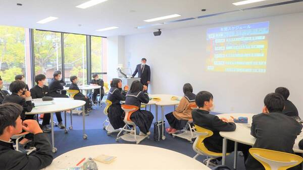 大阪国際大学・大阪国際大学短期大学部が守口市のキャリア教育に貢献―守口市立大久保中学校生徒（２年生）のキャンパス見学会―