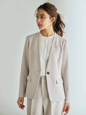 grove（グローブ） ストレッチ素材を使用した人気シリーズのセットアップを1月8日（月）より発売