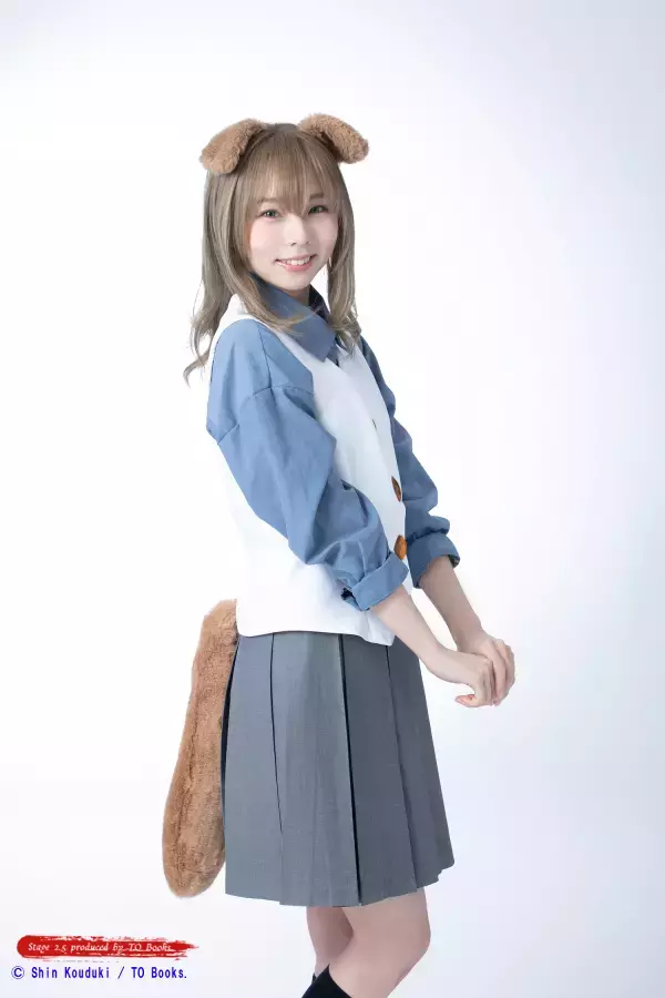 TVアニメ化決定！シリーズ累計90万部突破の大人気小説原作　舞台『出来損ないと呼ばれた元英雄は、実家から追放されたので好き勝手に生きることにした』ビジュアル解禁