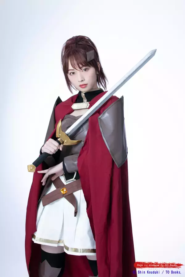 TVアニメ化決定！シリーズ累計90万部突破の大人気小説原作　舞台『出来損ないと呼ばれた元英雄は、実家から追放されたので好き勝手に生きることにした』ビジュアル解禁