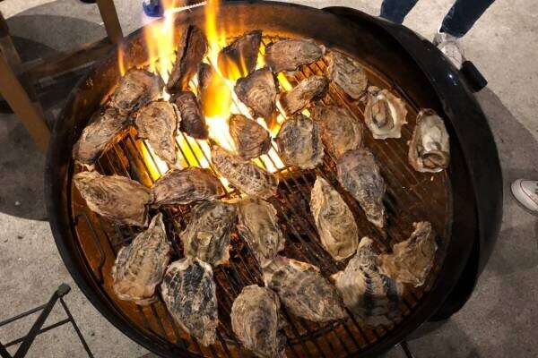 【BBQ＆Co】明石市大蔵海岸のBBQ場「ZAZAZA」が、牡蠣の食べ放題イベントを特別料金で開催！牡蠣は本場の兵庫県相生産をご用意！