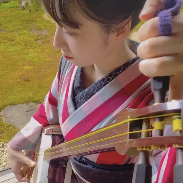 三味線奏者・駒田早代 ～三重県津市発、伊勢木綿と三味線が紡ぐ唯一無二のコラボレーション～