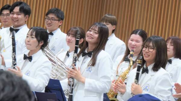 大阪国際大学・大阪国際大学短期大学部の吹奏楽部が守口市議会場コンサート「奏でるMORIGUCHI2025」で出演