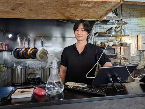 三軒茶屋【イタリアン・フレンチ・中華の経験を活かした創作スパイスカレー】「スパイス食堂　かもめ」オープン