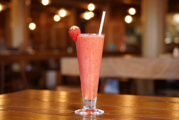 農家レストラン「陽・燦燦」とっておきのバレンタインスイーツ 『陽・燦燦特製 濃厚タルトショコラ』2月８日より登場 ～ 今が旬の苺ドリンク2種も提供開始 ～