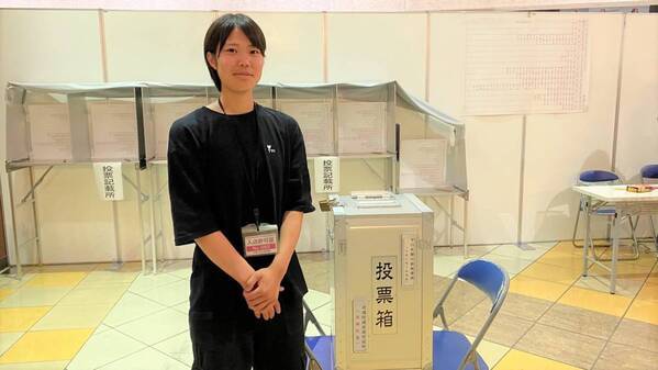 大阪国際大学の学生が大阪府守口市、門真市内で参議院議員通常選挙の期日前投票立会人に参加