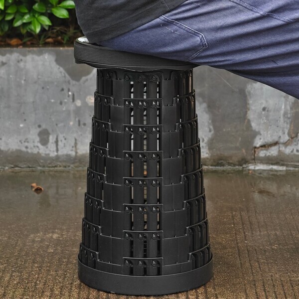 ●生産数1000個限定●歴代 Honda ウイングマークの折り畳みスツール、予約開始！