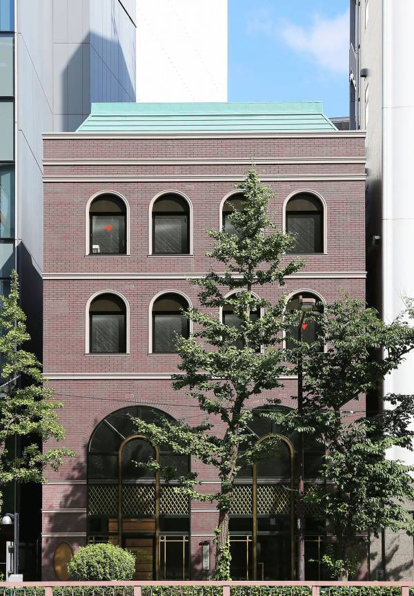 写真を時系列に並べてみると、そこには・・・「親の介護３年間の記録」写真展、銀座アポロ昭和館YOHAKUにて開催