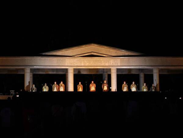 神代植物公園「秋の大温室夜間公開」を開催！ （９月14日・15日）