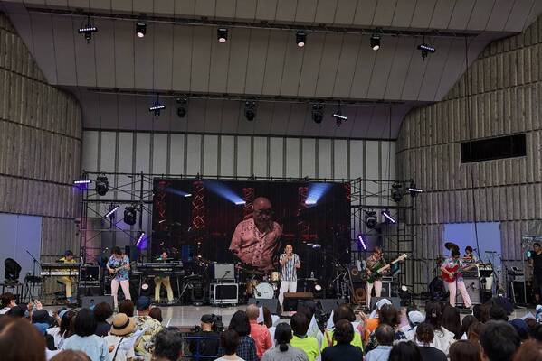 杉山清貴＆オメガトライブ、今年3月に逝去したドラマー・廣石恵一さんを 追悼する真夏のライブを日比谷野音で開催！　 9月から追悼全国ツアーも決定した