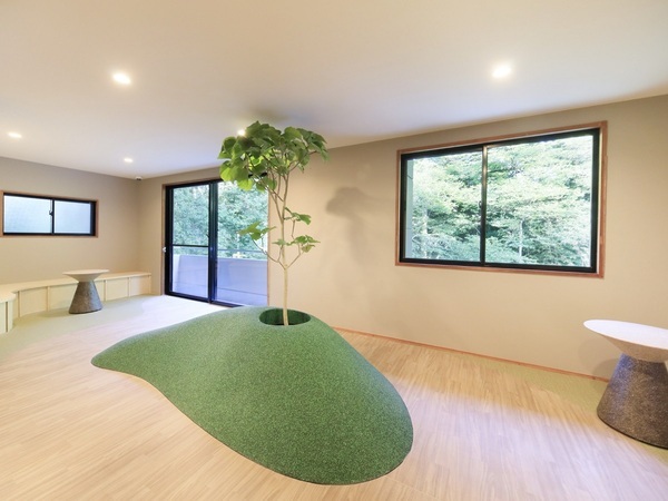 「待て」選手権開催！箱根・強羅の愛犬と泊まれる温泉旅館にて 館内ドッグイベントがスタート｜2025年2月～