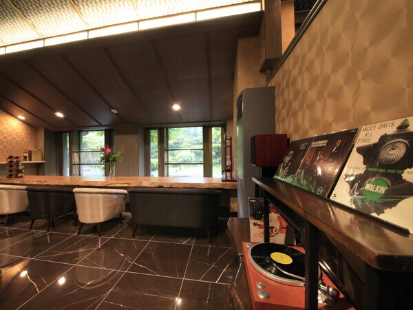 ＜2025年2月＞箱根・仙石原の旅館にバレルサウナ付き客室が誕生！ 大人のプライベートサウナ旅が叶う｜リニューアル記念プラン予約受付開始