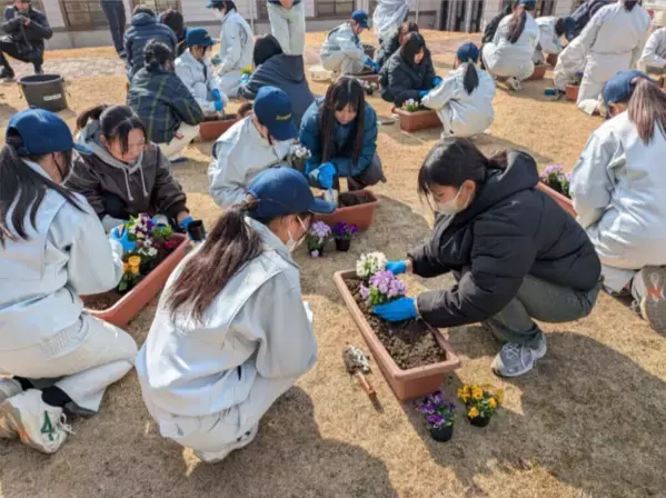 【環太平洋大学】『100プランタープロジェクト』始動！花と緑で繋ぐ地域コミュニティの創造
