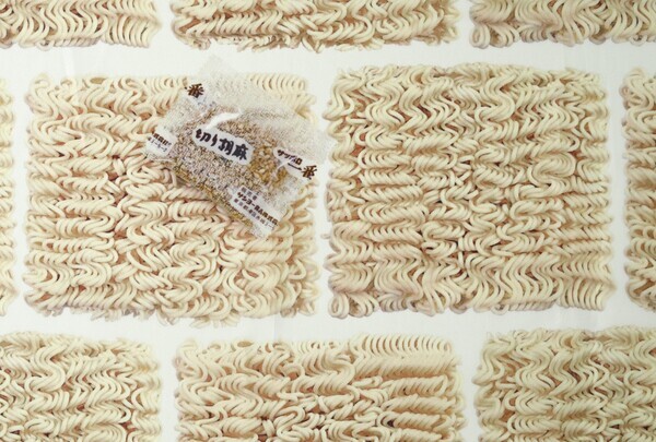 “塩ファン”の熱い声で大人気付録の第2弾が実現！ サッポロ一番 塩らーめんポーチ＆麺柄エコバッグつき『オレンジページ8/2号増刊』7/17発売