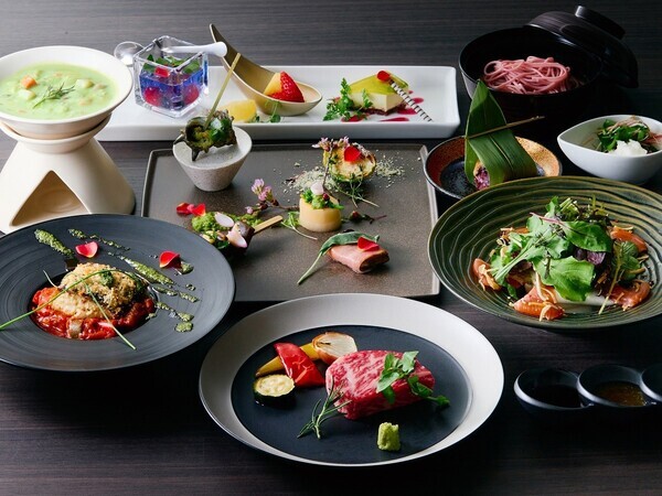 群馬・草津温泉のホテルに“食べられるバレンタインツリー”が今年も登場！ 女子旅や卒業旅行にもおすすめ｜2025年2月1日～3月15日