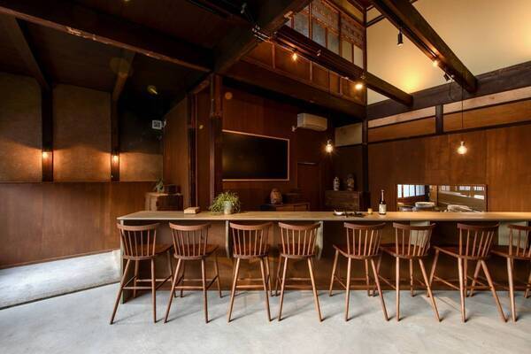 大正町屋×アート×薬草サウナをコンセプトとした町屋ホテル「和乃リトリートひといき」新棟に新たなアート作品が誕生！